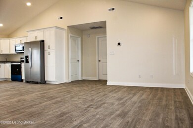 322 Valhalla Trace, Vine Grove, KY 40175 - photo 7