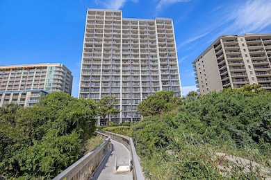 View of apartment building / complex
