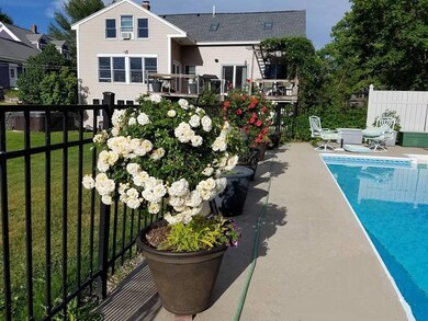 166 E Elm St, Yarmouth, ME 04096 - photo 2