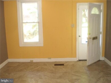 630 S 16 1/2 St, Reading, PA 19606 - photo 4