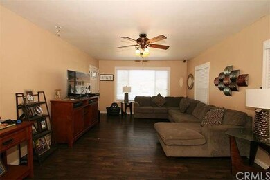 952 W Laurel St, Compton, CA 90220 - photo 6