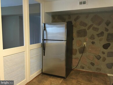 8455 Greenbelt Rd unit 201, Greenbelt, MD 20770 - photo 3