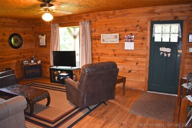 888 N 4190 Rd, Hugo, OK 74743 - photo 2