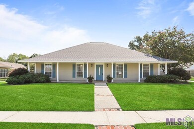 8015 John Newcombe Ave, Baton Rouge, LA 70810 - photo 2