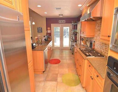 2530 Meadowview Cir, Windermere, FL 34786 - photo 2