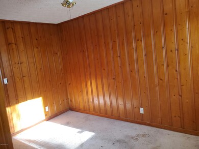 4725 Burgundy Rd N, Jacksonville, FL 32210 - photo 6