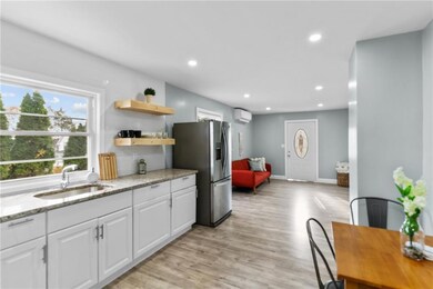 33 Ridge St, Cranston, RI 02920 - photo 4