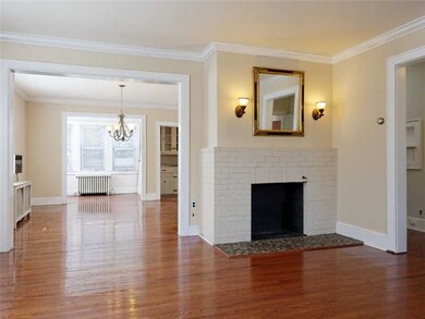 72 Weaver St, Greenwich, CT 06831 - photo 2