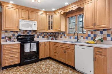 501 Boxford St, North Andover, MA 01845 - photo 7