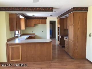 Kitchen1