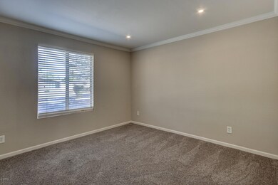 1851 E Geneva Dr-10