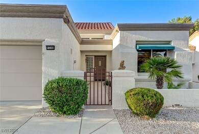 9308 Quail Ridge Dr, Las Vegas, NV 89134 - photo 5
