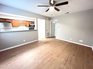 5416 101st St unit 4, Jacksonville, FL 32210 - photo 2