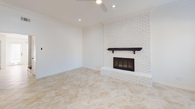 3018 Stonehenge Ln, Carrollton, TX 75006 - photo 5