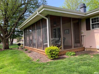 107 Nansarah Dr, Jacksonville, IL 62650 - photo 5