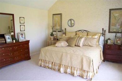 26 Blossom Ct unit 12, Westborough, MA 01581 - photo 3