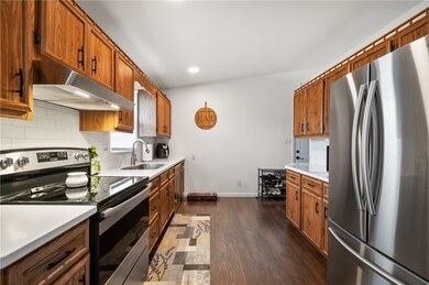 1706 Foote St, Conway, PA 15027 - photo 4