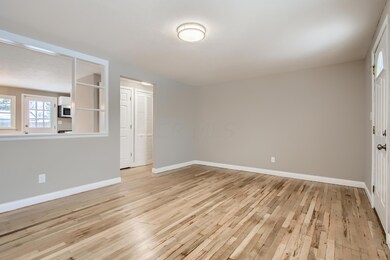 06 Living Room