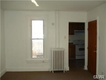 238 N 11th St unit 2, Allentown, PA 18102 - photo 3