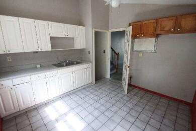 1308 Sacramento Dr, Carpentersville, IL 60110 - photo 7