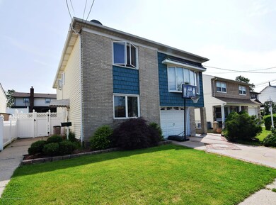 23 Eagle Rd, Staten Island, NY 10314 - photo 2