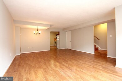 114 Autumn Hill Way, Gaithersburg, MD 20877 - photo 5