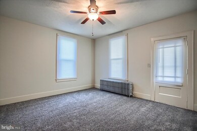424 W Main St unit 1ST FLOOR, Palmyra, PA 17078 - photo 5