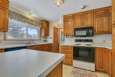 913 4th Ave N, Sauk Rapids, MN 56379 - photo 2