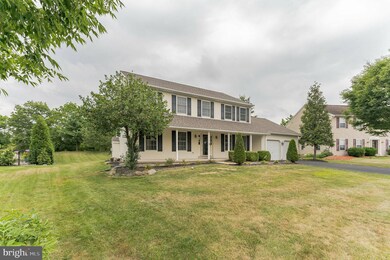 361 Buckingham Cir, Harleysville, PA 19438 - photo 4