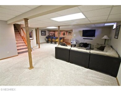 9582 Amberwood Ct, Broadview Heights, OH 44147 - photo 7