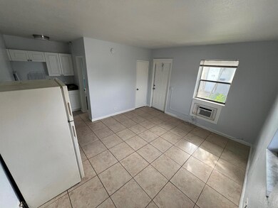 3300 Broadway unit 1, West Palm Beach, FL 33407 - photo 2