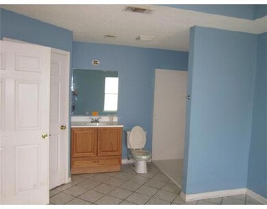 Master Bath/Spa.