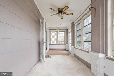 5704 Fair Oaks Ave, Baltimore, MD 21214 - photo 5