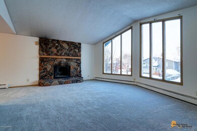Living Room w/Fireplace