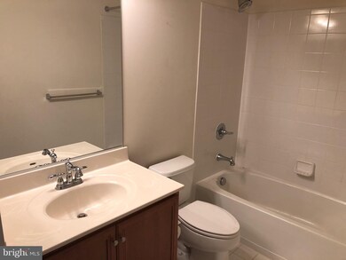 42794 Nations St, Chantilly, VA 20152 - photo 6