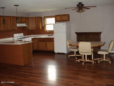 204 W Sarah St, Milford, PA 18337 - photo 2