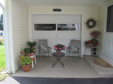 41 Gertrude Rd, Dalton, MA 01226 - photo 2