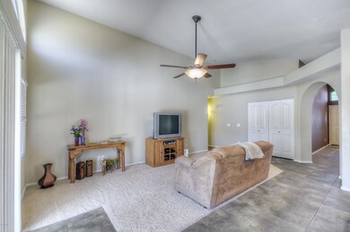 Family Room (1)