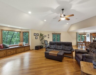 285 Reedy Meadow Rd, Groton, MA 01450 - photo 6