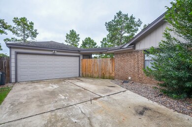 8114 Clover Gardens Dr, Houston, TX 77095 - photo 4