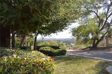 1017 Burro Verde, Paso Robles, CA 93446 - photo 2