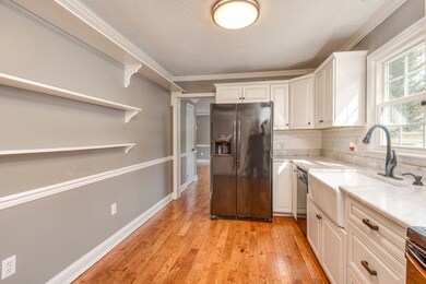 144 Mountain View Dr SW, Abingdon, VA 24211 - photo 6