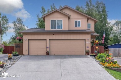 02-Exterior Front_MAX2598-Edit