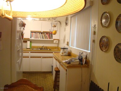 Sweet Kitchen with Newer Fridge!