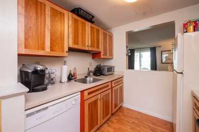 67 Fifth St unit 8, Dover, NH 03820 - photo 5