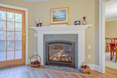 10 Allen St, Edgartown, MA 02539 - photo 5