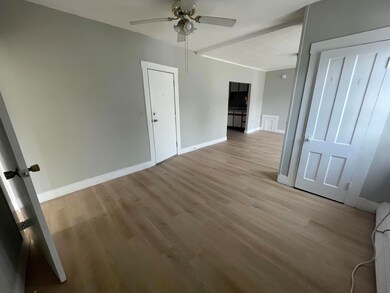 37 Killington Ave unit 4, Rutland, VT 05701 - photo 3