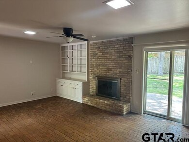 1711 Kensington Dr, Tyler, TX 75703 - photo 4