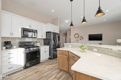 5413 Onyx Dr, Bismarck, ND 58503 - photo 5