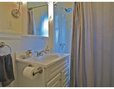 834 Fellsway, Medford, MA 02155 - photo 7